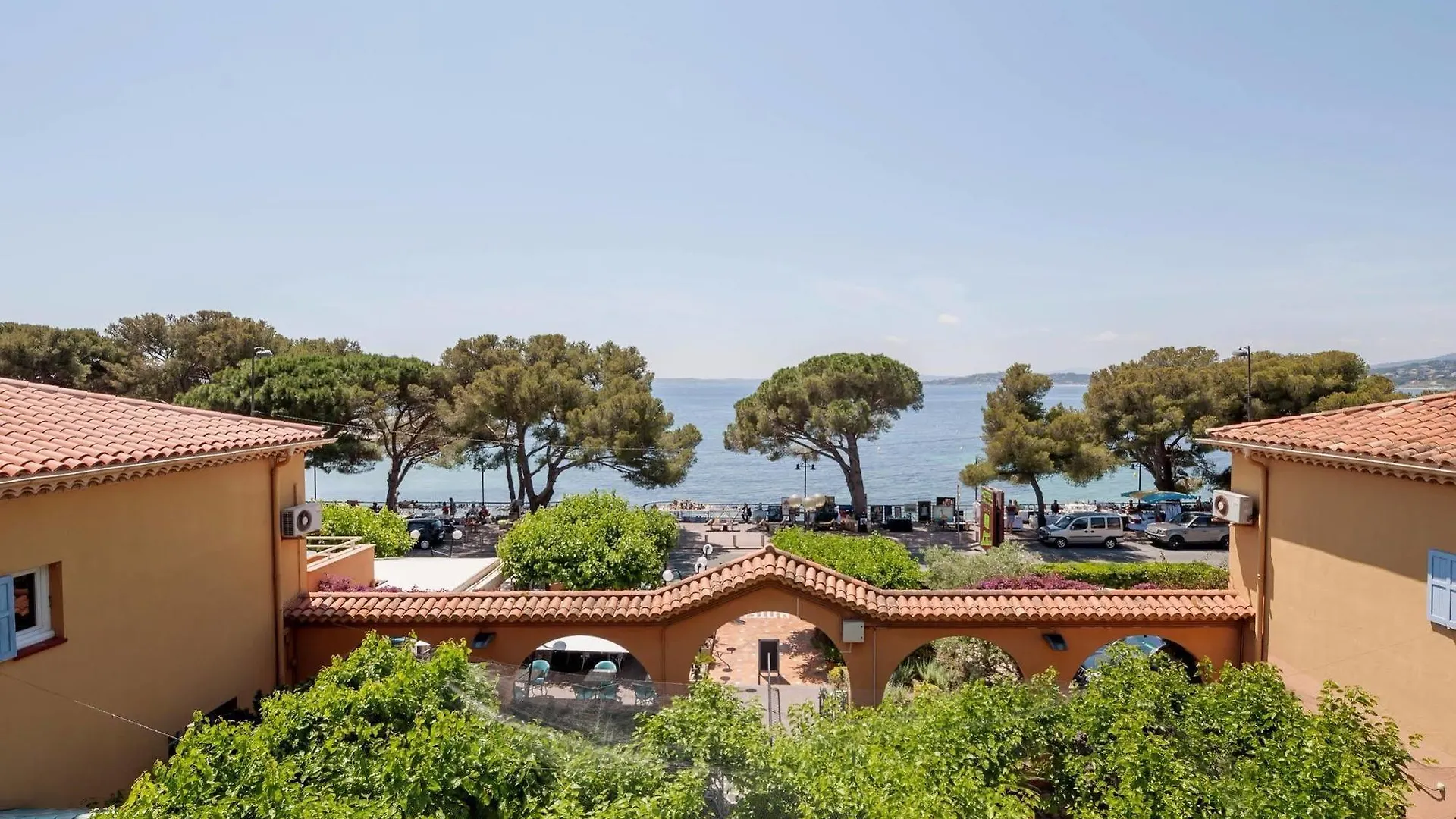 Logis Hotel Le Provencal Les Issambres